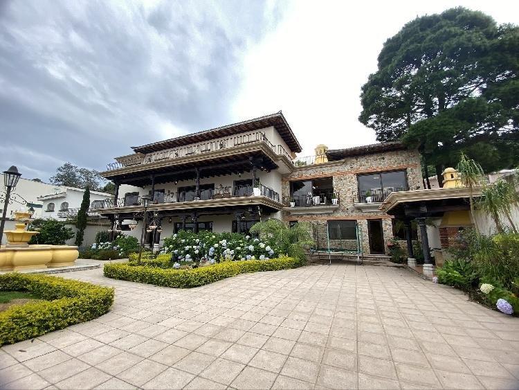 Casa en Venta en Condominio Montebello - Image 1