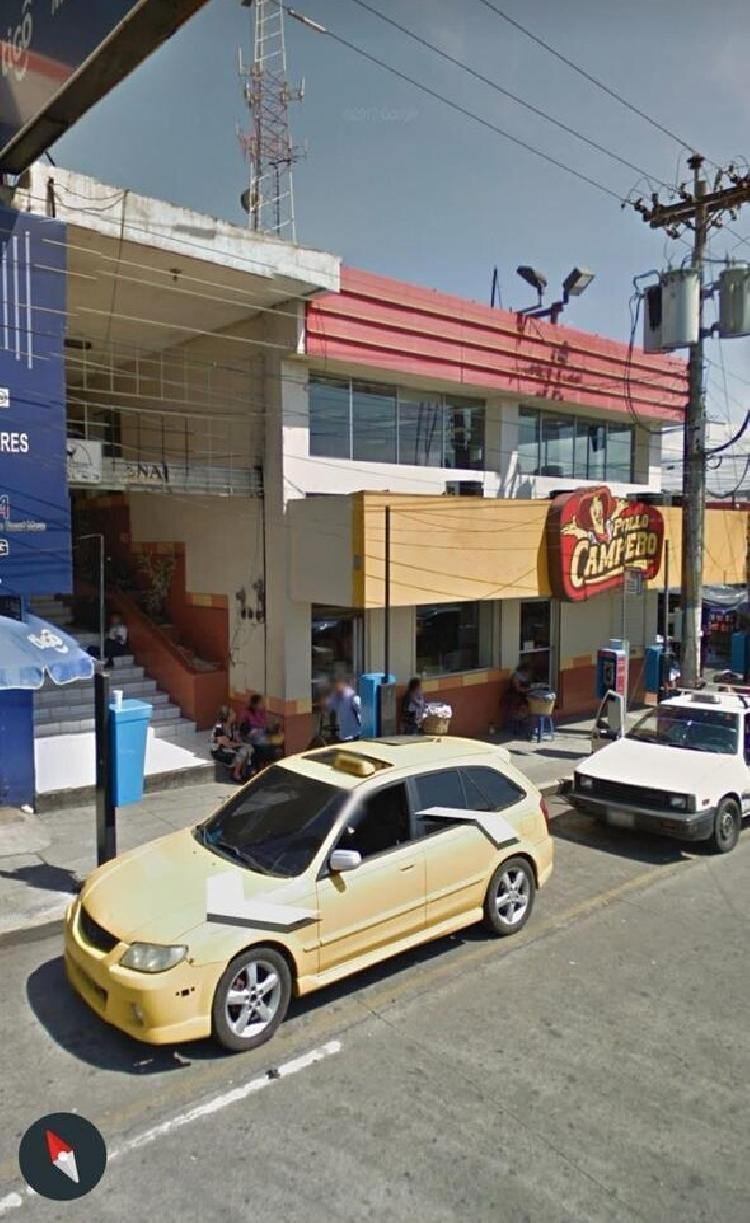 Local comercial en RENTA Centro Comercial Mazatenango