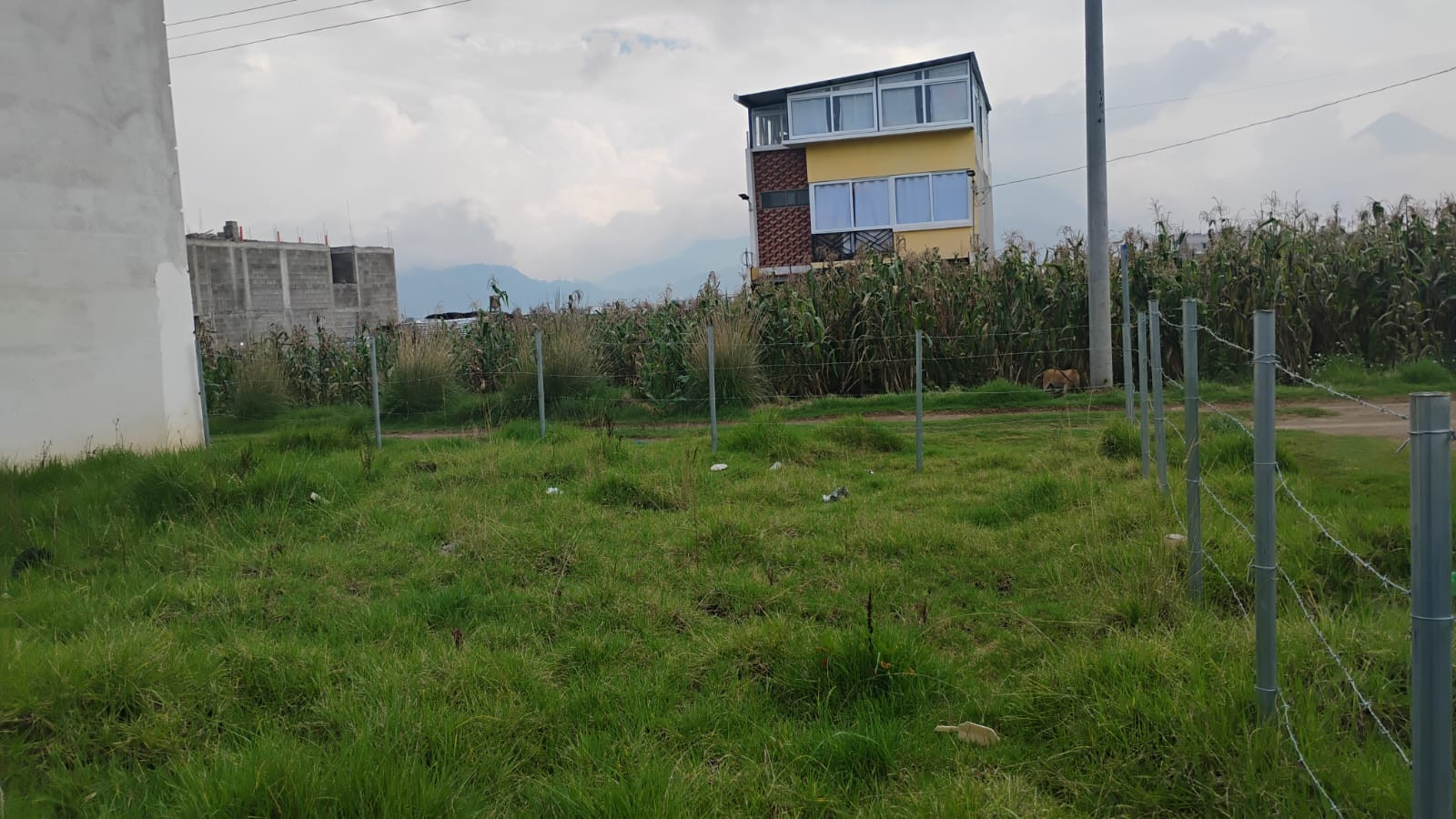 Lote cerca de Condominio San Miguel y del Llano