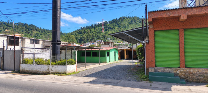 Casa en Renta en amplio terreno en El Tejar