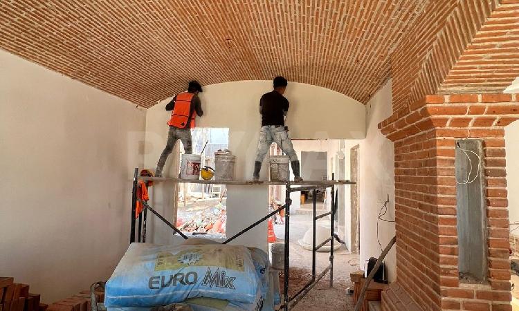 CASA EN CONSTRUCCION EN VENTA EN ANTIGUA GARDENS
