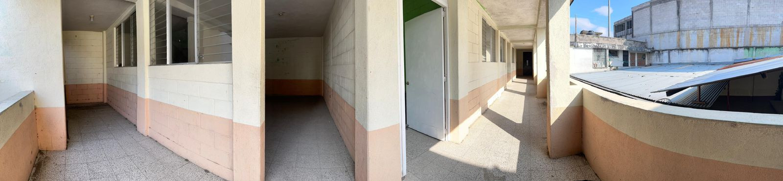 Vendo Casa de 3 Niveles Suelo Comercial 