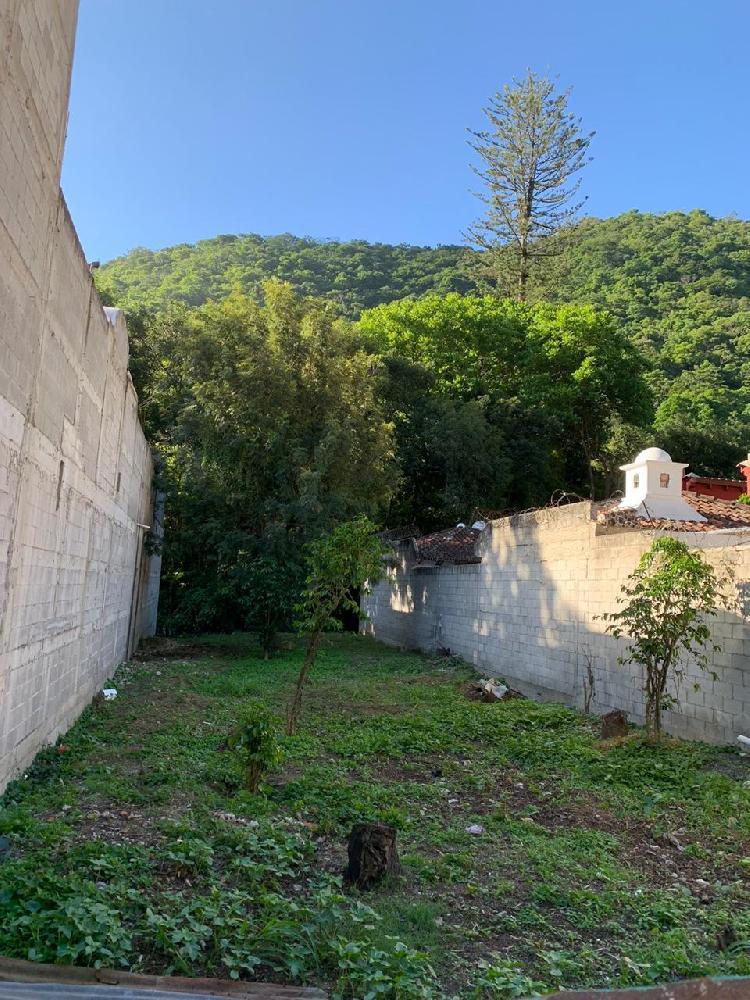 Venta de terreno en Barrio Santa Ana, Antigua Guatemala