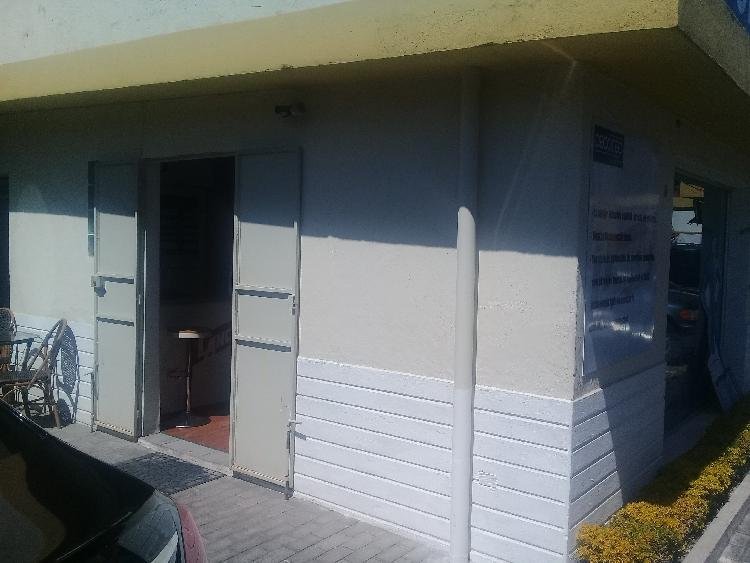 RENTO LOCAL COMERCIAL 19 calle, ZONA 1O