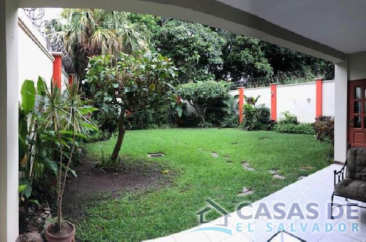 Casa Bosques de Santa Teresa Amplios Espacios