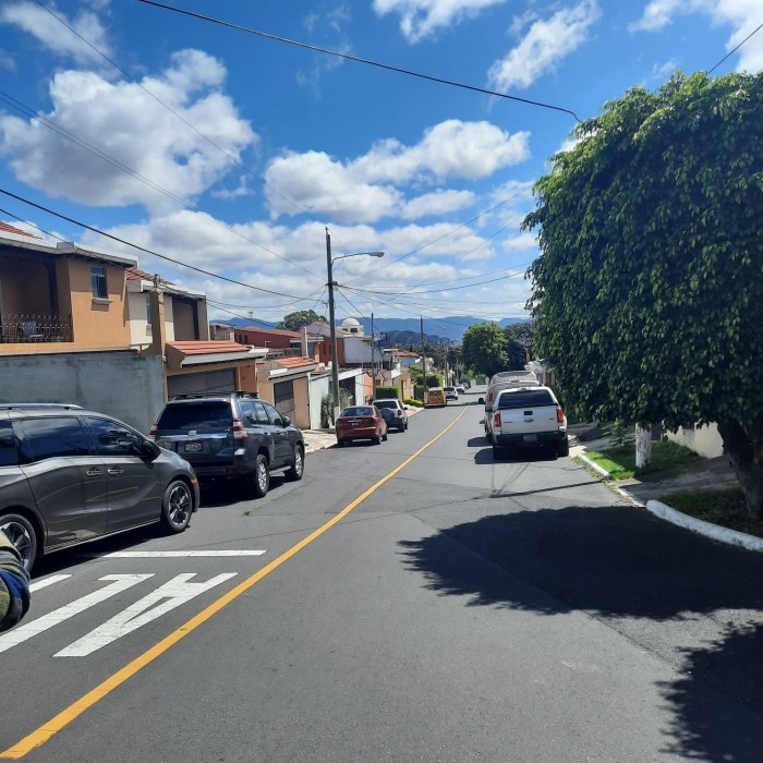 VENDO CASA EN SECTOR B3 SAN CRISTOBAL