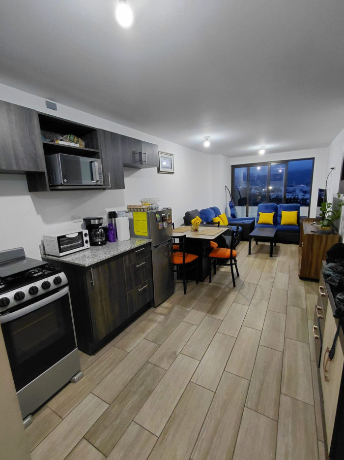 Apartamento en venta en Petapa zona 12 - Image 1