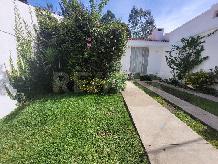 BONITA CASA EN VENTA EN SAN LUCAS