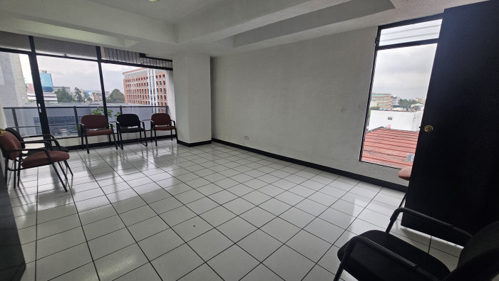 LOCAL EN #RENTA EN ZONA 9