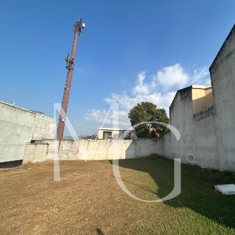 Vendo Terreno en Hacienda Real Zona 16