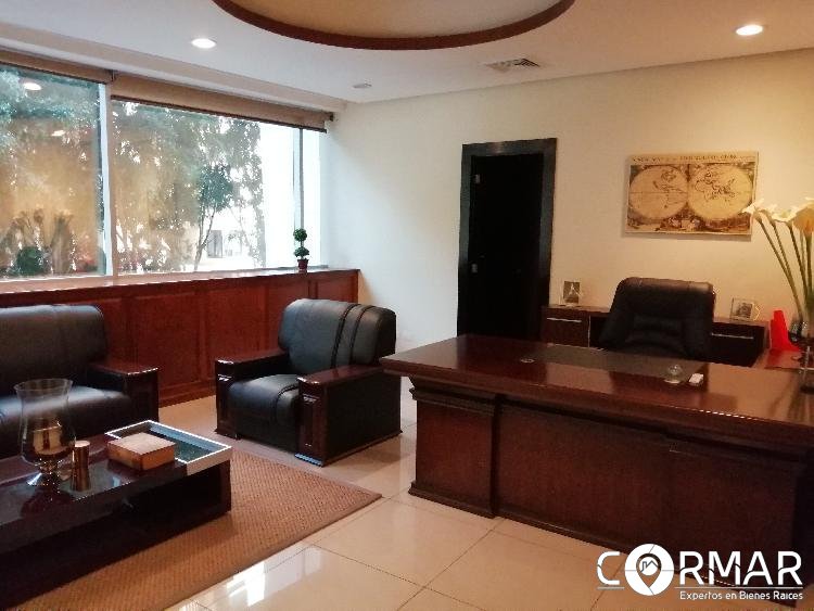 Oficina en alquiler o venta, zona 10 - Image 1
