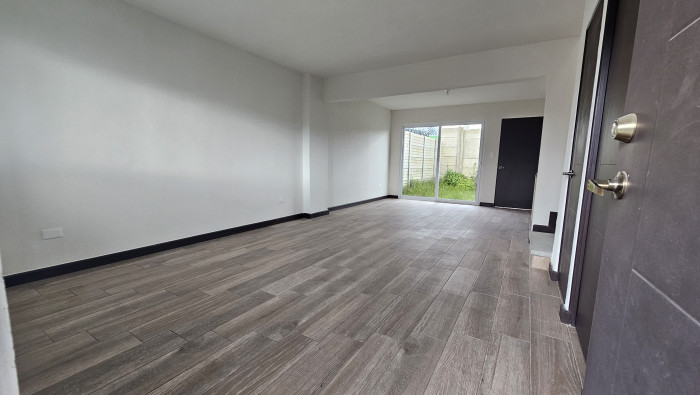 CASA EN #RENTA EN SAN JOSÉ PINULA