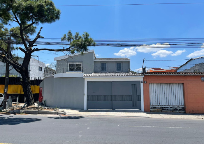 Casa en Venta Bosques de San Nicolas, zona 4 Mixco
