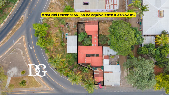 VENDO CASA DE ESQUINA POR EL BYPASS DE AHUACHAPÁN