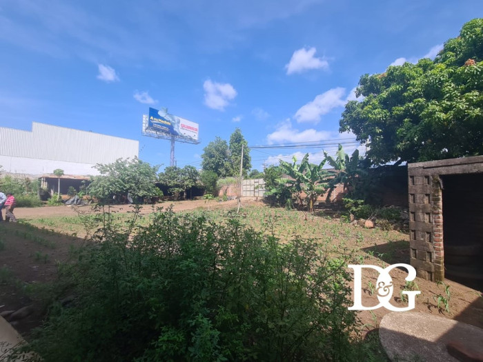 VENDO O ALQUILO TERRENO CON BODEGA EN ATIQUIZAYA