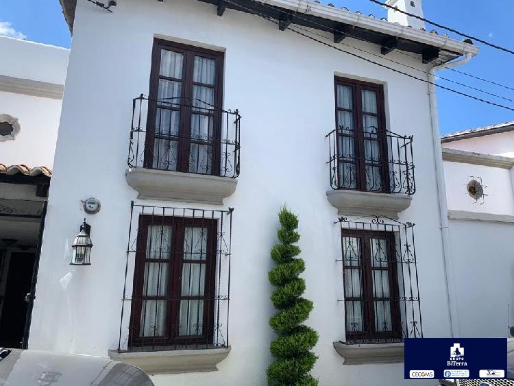 CASA EN VENTA CIUDAD VIEJA A 12 MINS DE ANTIGUA