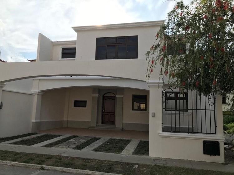 Vendo Casa en Alta Verapaz Coban