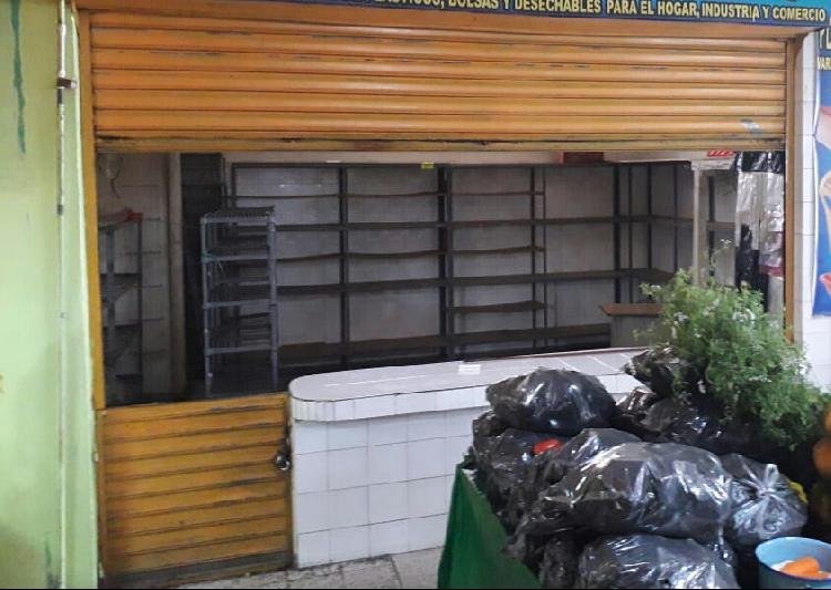 RENTO LOCAL COMERCIAL METAMERCADO MIXCO
