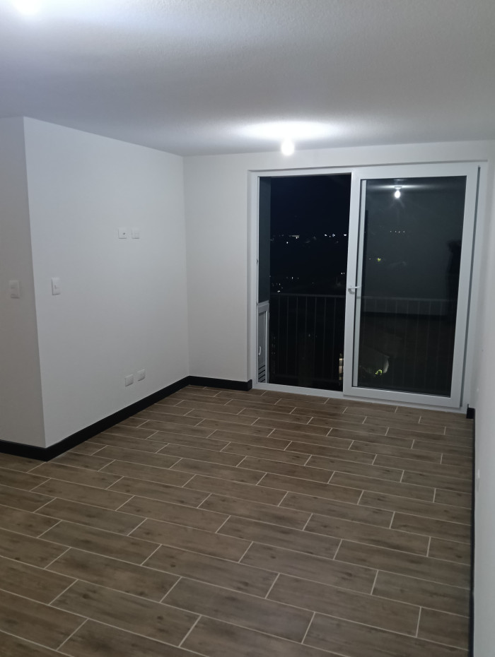Rento Apartamento en Alaia El frutal, zona 5
