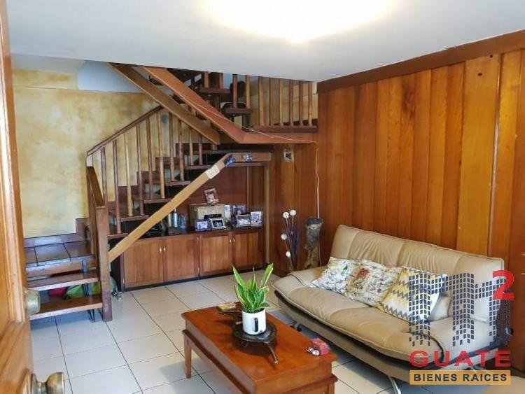 Casa de 155.6 m2 de construcción, en Venta Zona 17