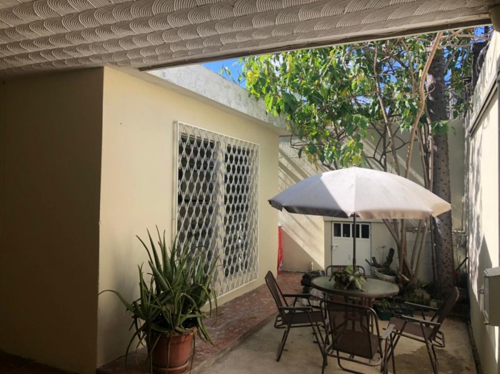 Linda casa en venta en zona 17, sector Lomas del Norte.