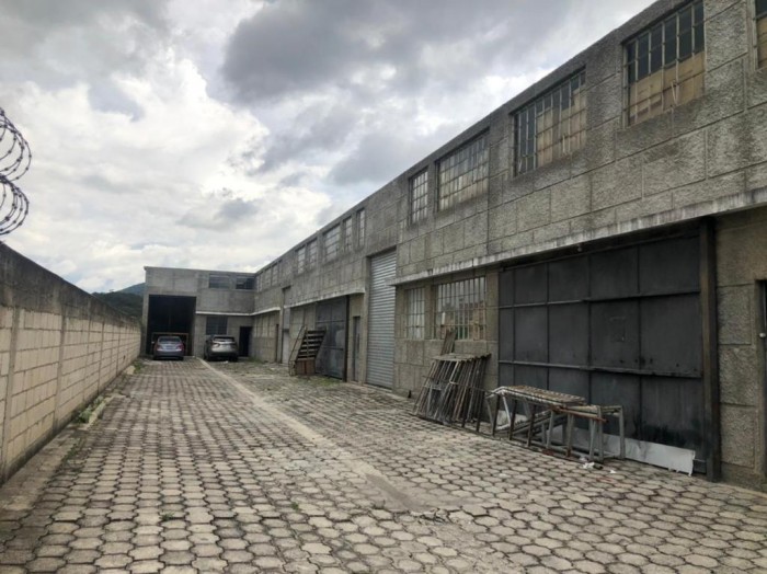 Venta de complejo de bodegas en San Cristóbal, Mixco.
