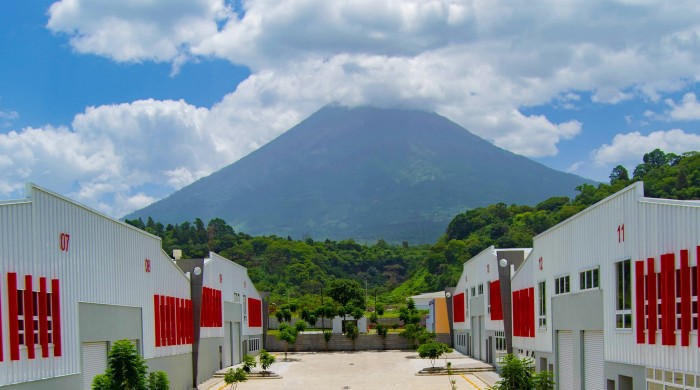 Renta y venta de ofibodegas nuevas en Palín, Escuintla.