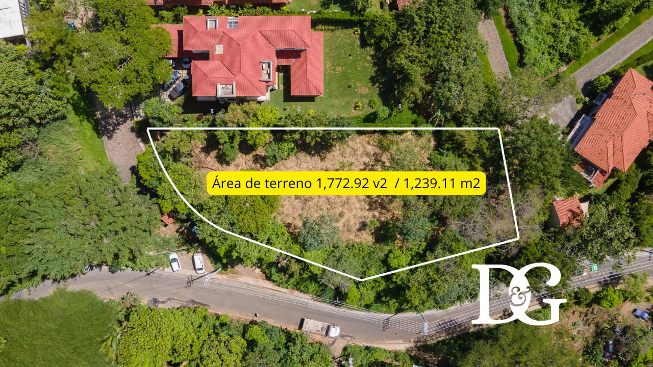 Vendo Terreno en Tuscania 