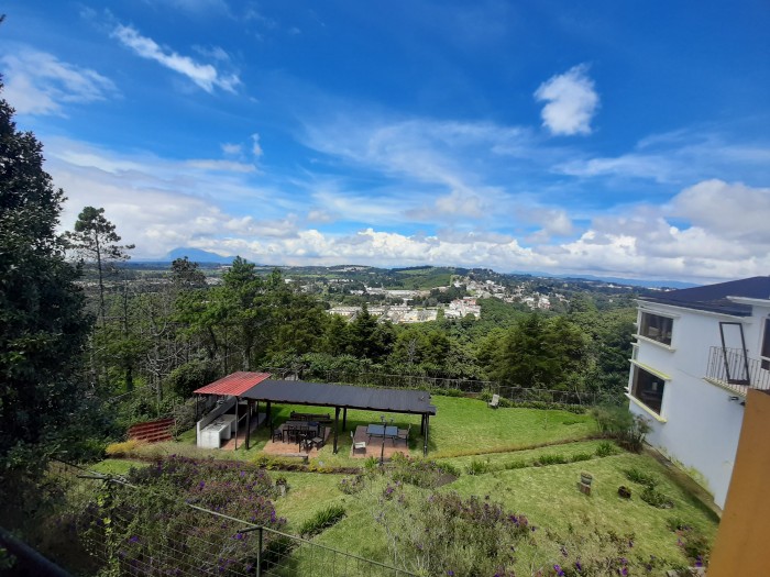 CASA EN VENTA CON HERMOSA VISTA  KM 16.5 CAES