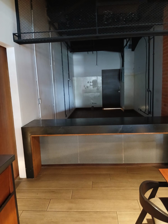 LOCALES   EN RENTA  FOOD COURT PETAPOLIS