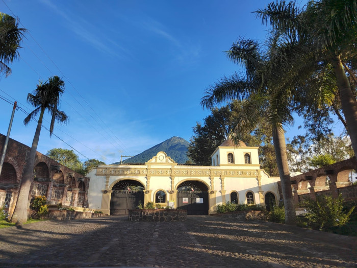 ANTIGUA GUATEMALA TERRENO RESIDENCIAL 