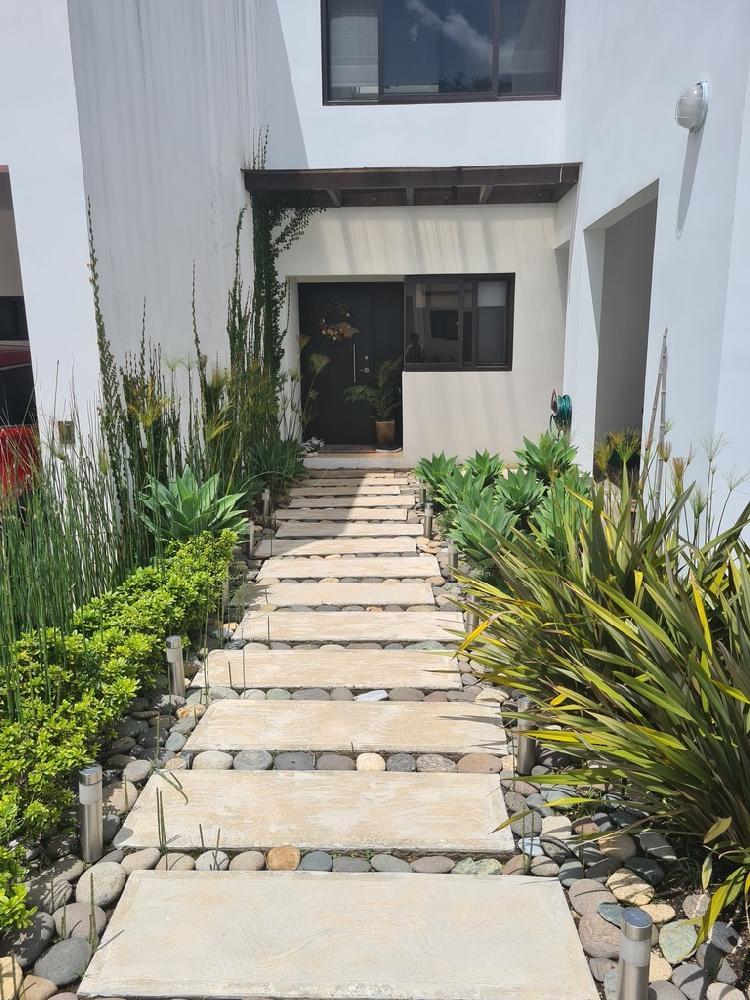 Casa en venta Condominio San Isidro Gardens, zona 16