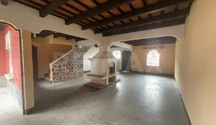 HERMOSA CASA EN VENTA EN JOCOTENANGO