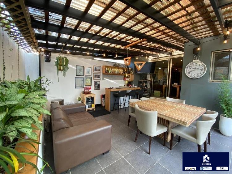 APARTAMENTO CON PERGOLA Y TERRAZA EN VENTA ZONA 10