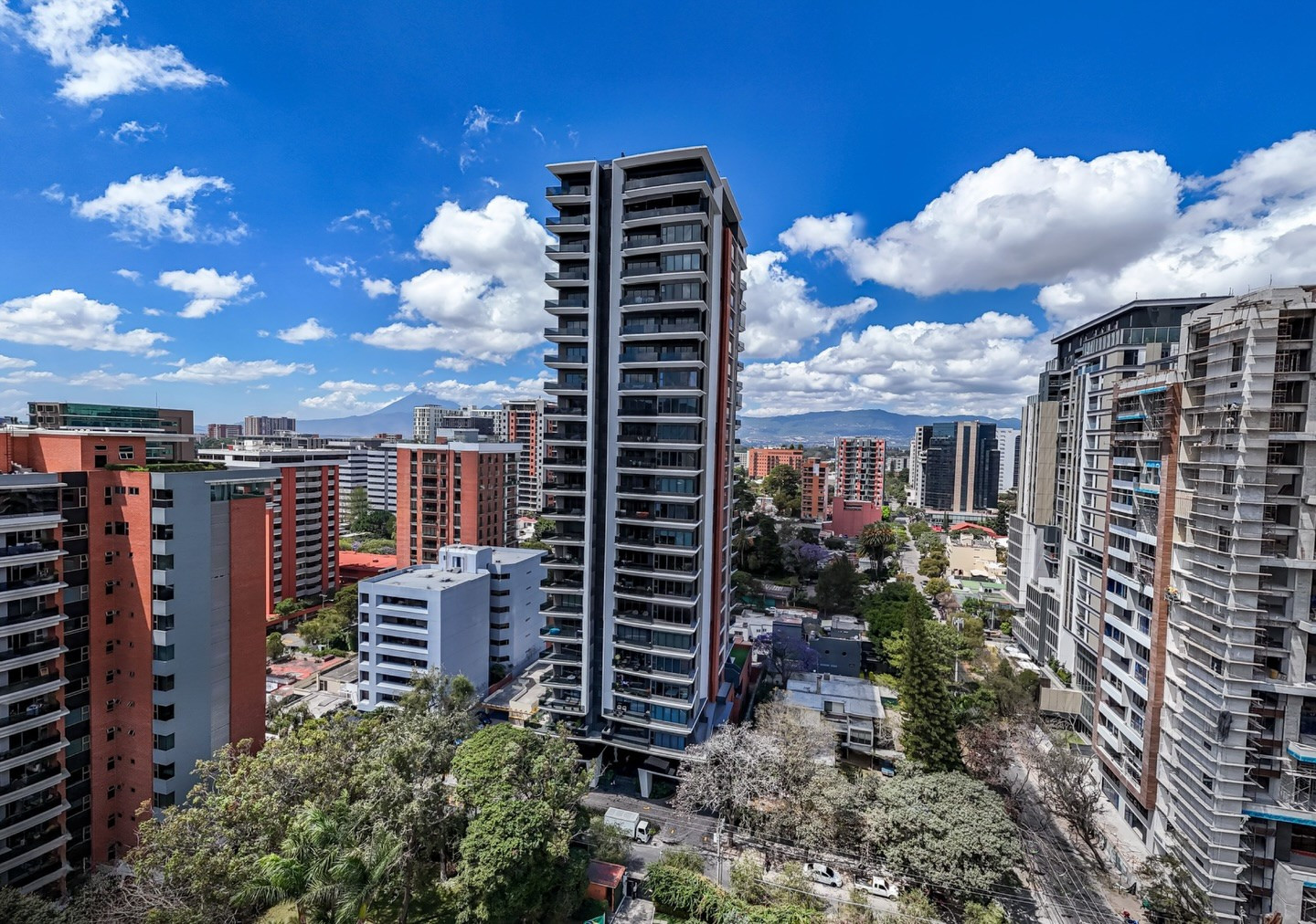 Apartamento en Renta en Santa Sofía, Zona 10