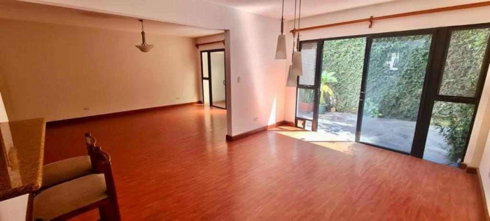 Exclusivo Residencial Las Charcas, Zona 11. 