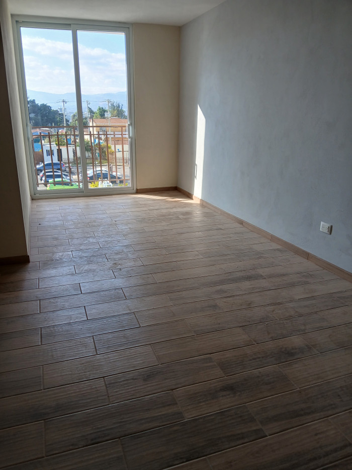 Apartamento en alquiler los Alamos, Villa Canales