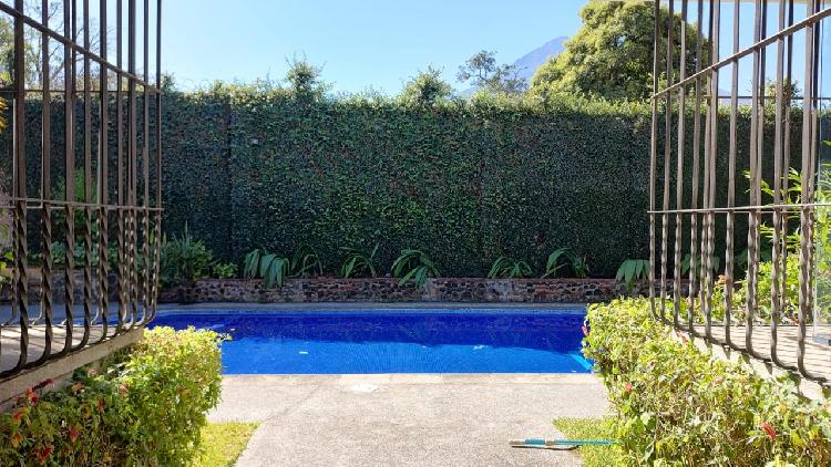 PRECIOSA CASA EN ALQUILER, SAN PEDRO EL ALTO