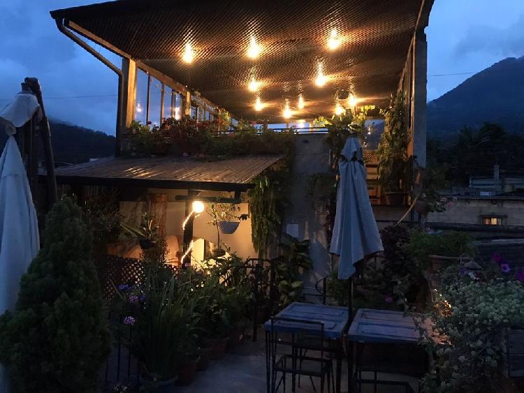 CASA EN VENTA EN SAN JUAN DEL OBISPO