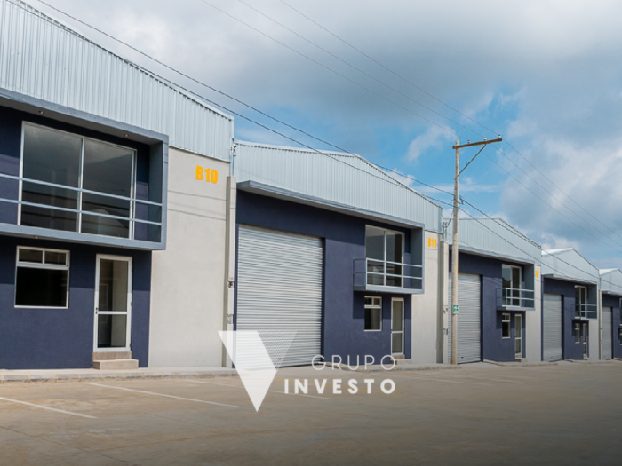 Renta de 2 ofibodegas en Industrial Campestre, CAES. 