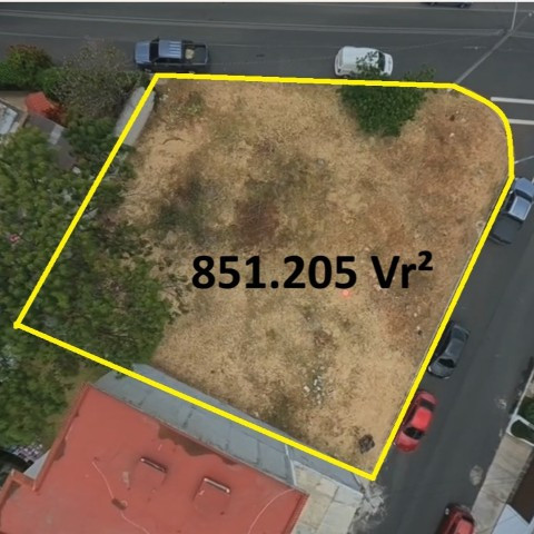 Terreno en Venta Pinares de San Cristóbal, Zona 8 Mixco - Image 1