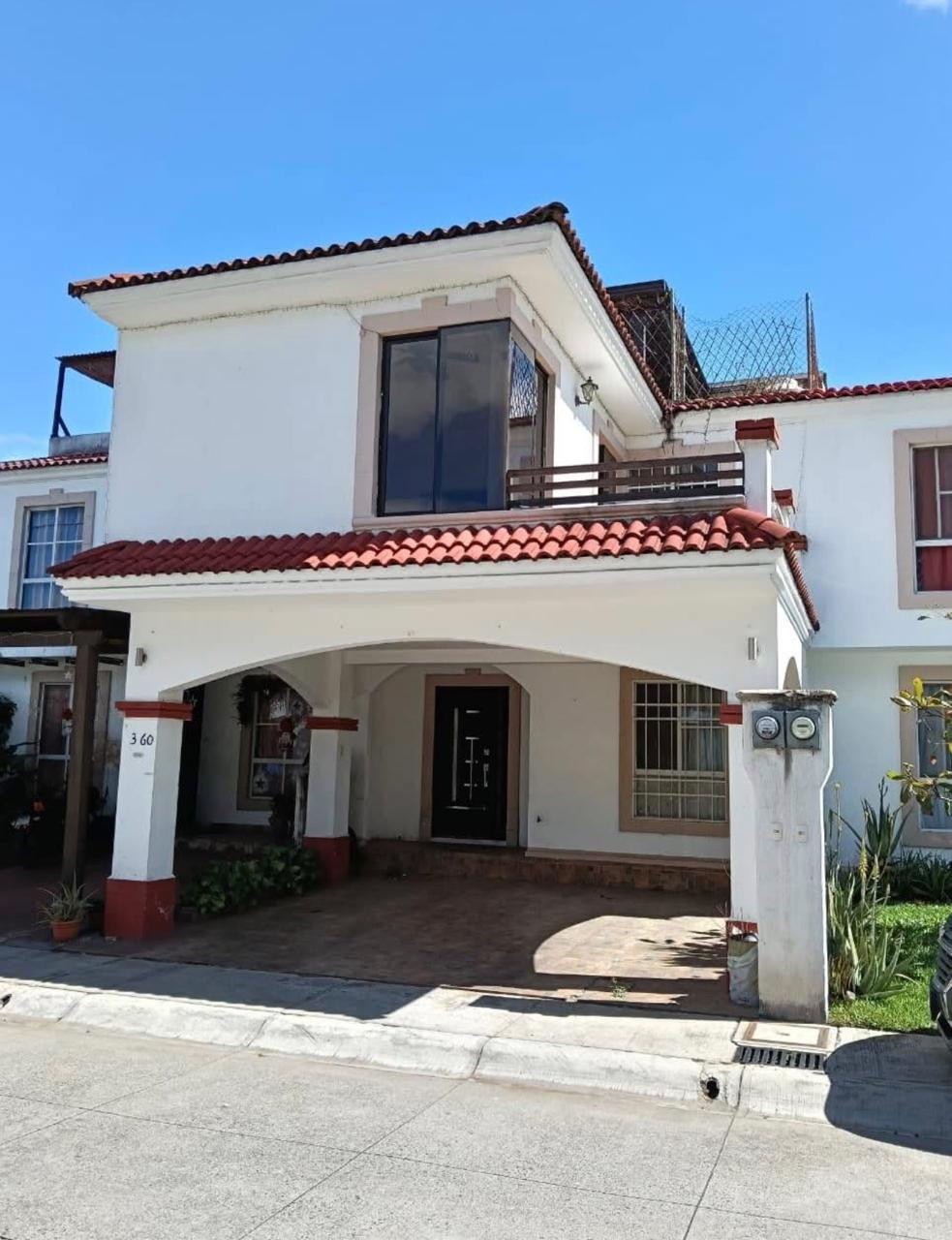  VENDO CASA RESIDENCIALES ALAMEDAS DE SANTA CLARA 