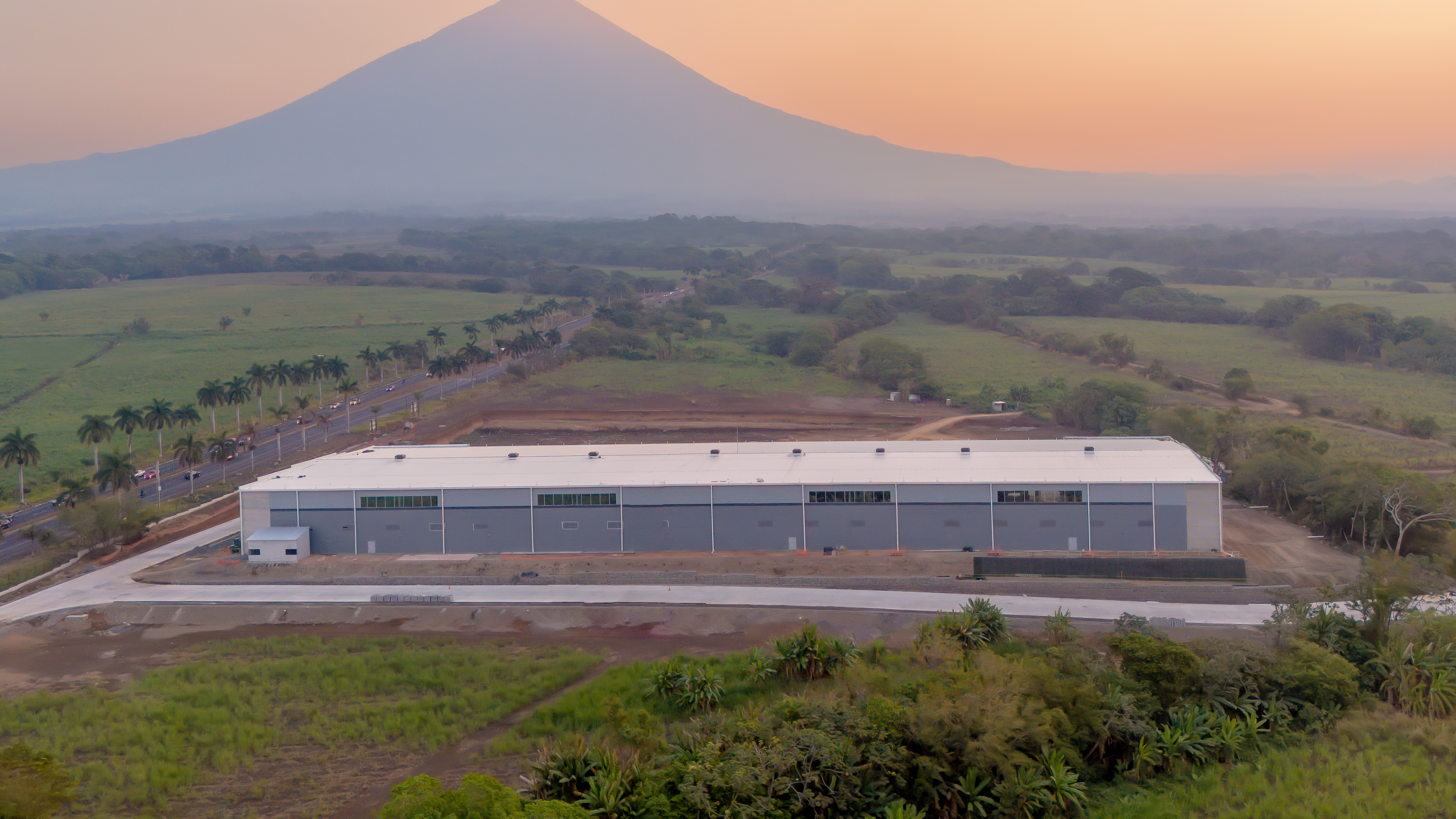 Bodega de 2743Mts en Renta carretera Escuintla