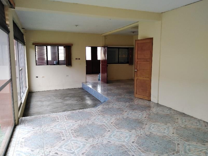 CASA EN MARISCAL, ZONA 11
