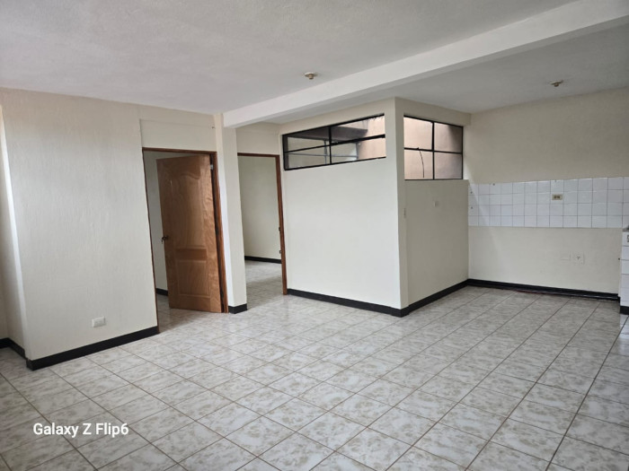 EDIFICIO EN VENTA EN ZONA 5, JARDINES DE LA ASUNSIÓN 
