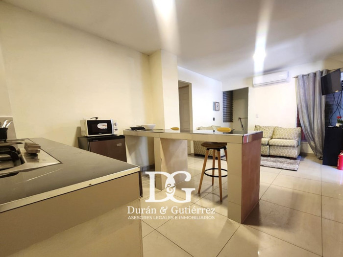 ALQUILO APARTAMENTO AMUEBLADO ZONA MIRALVALLE 