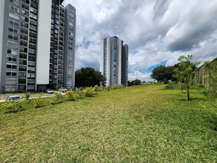 Renta de apartamento para estrenar, Sakai Apartamentos