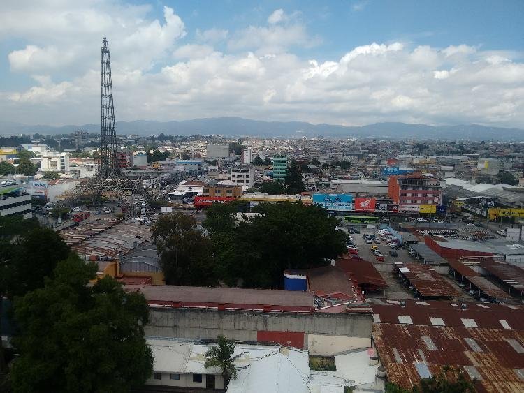 RENTO SECCIÓN DE OFICINAS EDIFICIO ZONA 9