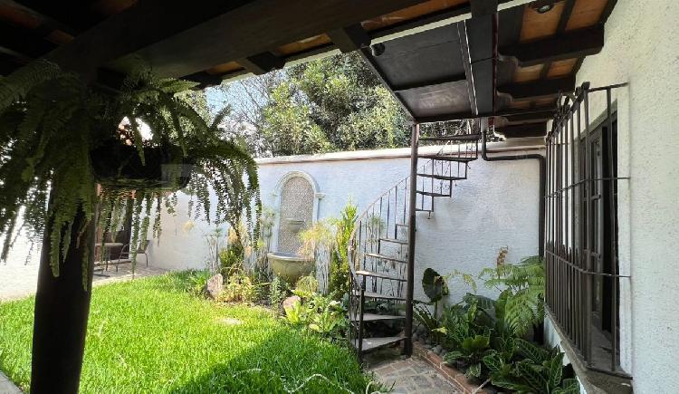 CASA EN VENTA EN HACIENDA EL COMENDADOR