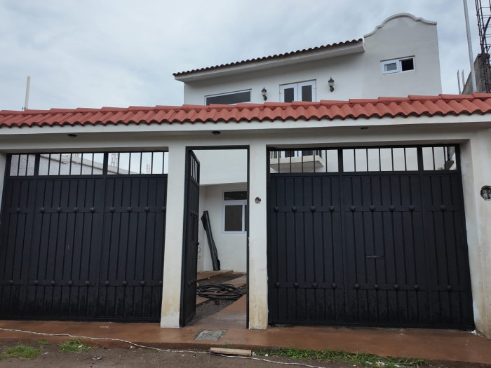 Casa Con diseño Colonial